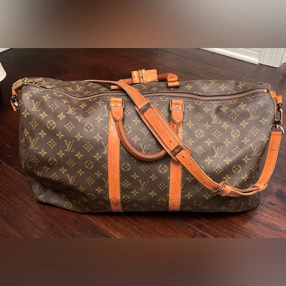 Louis Vuitton Classic Monogram Duffel Bag - Picture 4 of 6